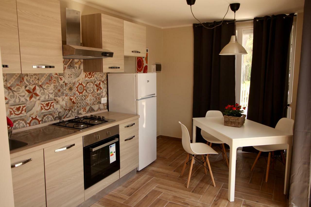 Katana Suites Beach Agnone Bagni Eksteriør billede