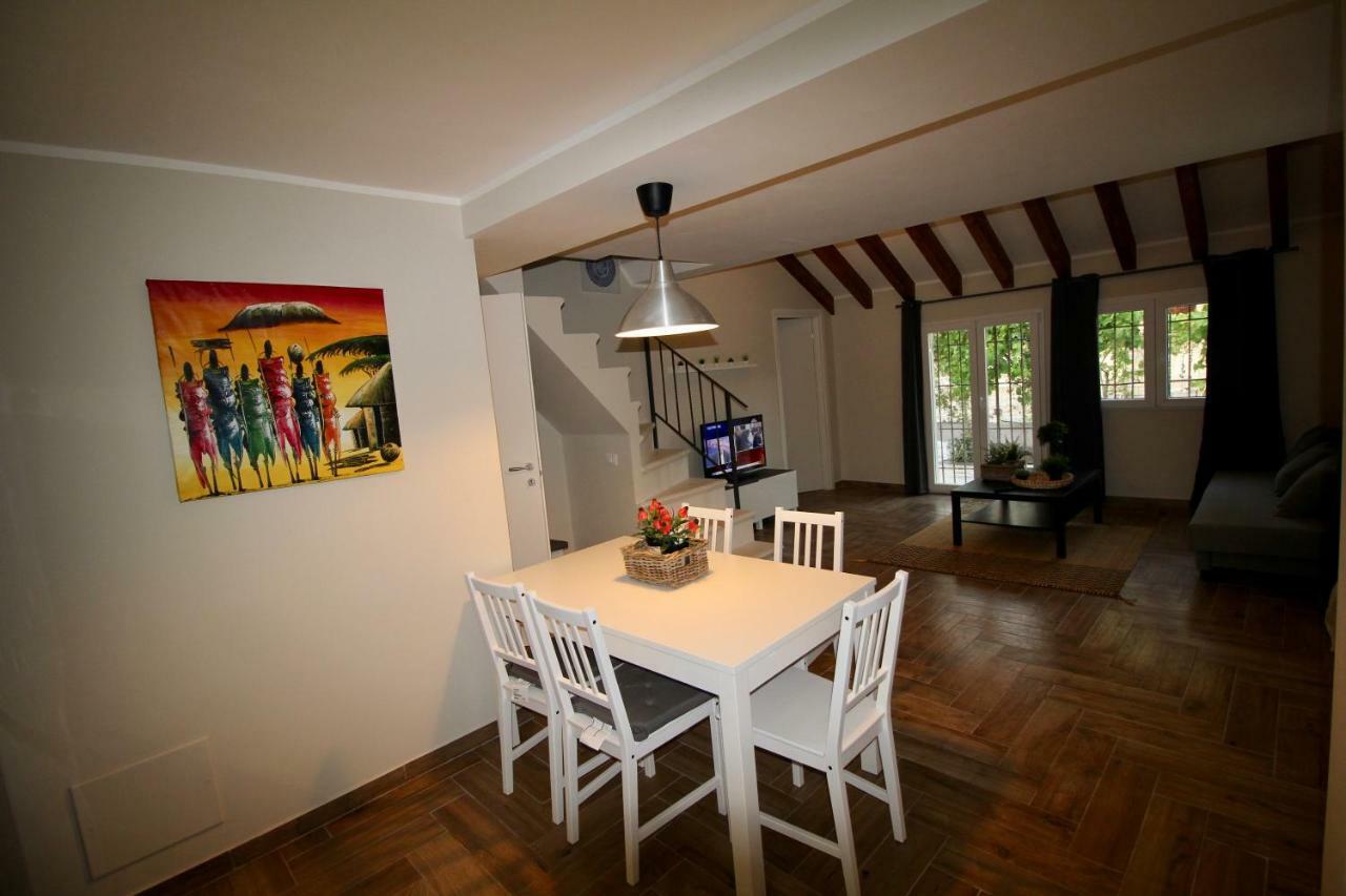 Katana Suites Beach Agnone Bagni Eksteriør billede