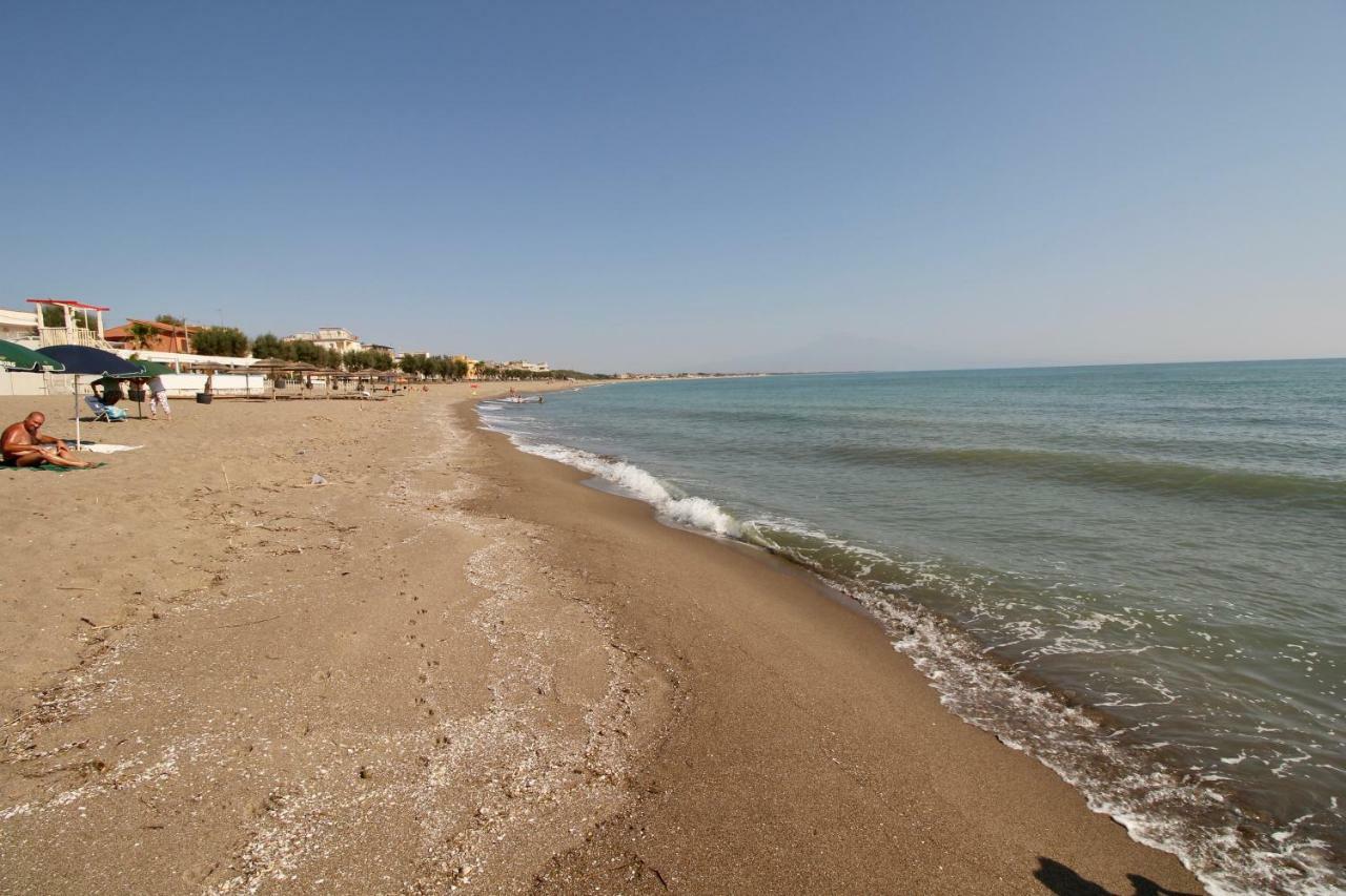 Katana Suites Beach Agnone Bagni Eksteriør billede